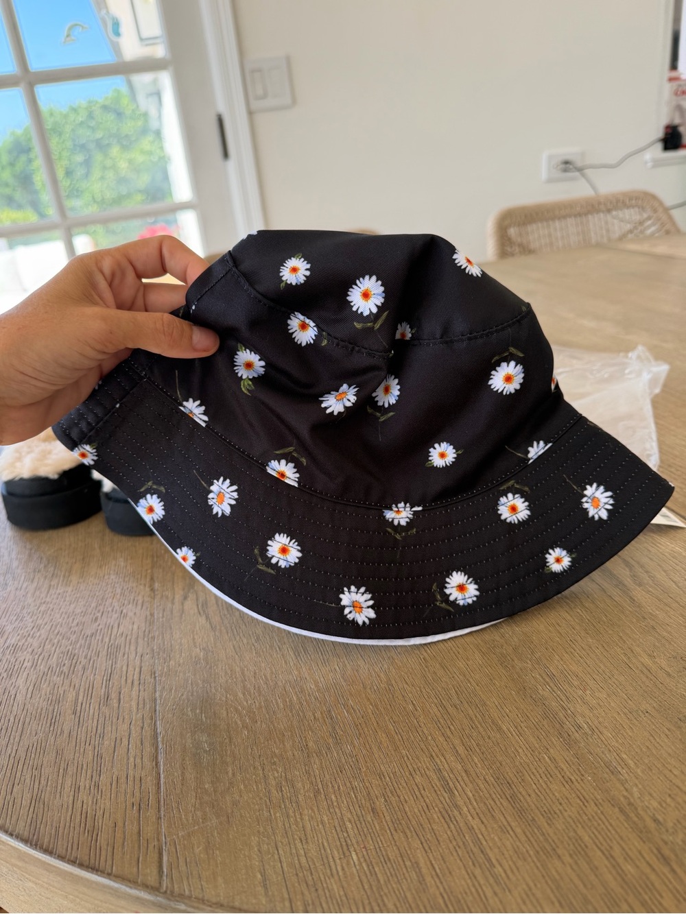 Alice + Olivia Black Daisy Bucket Hat for Kids